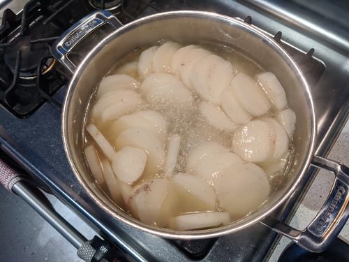 Radishes simmered