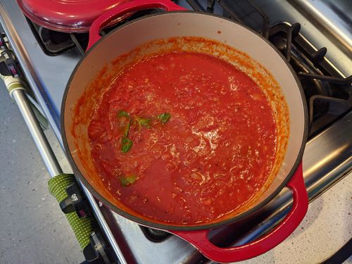 Marinara sauce after basil